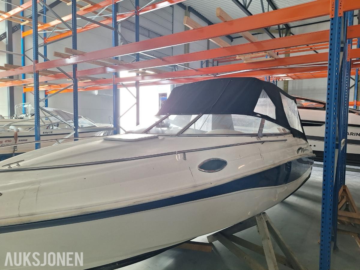 1998 Rinker Captiva 232