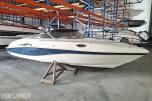 1998 Rinker Captiva 232