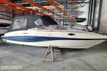1998 Rinker Captiva 232