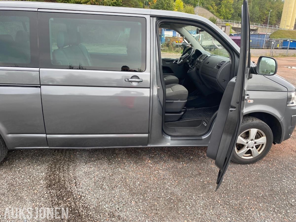 2015 Volkswagen Caravelle 2.0 TDI 114hk 8-Seter, EU ok 09.2027