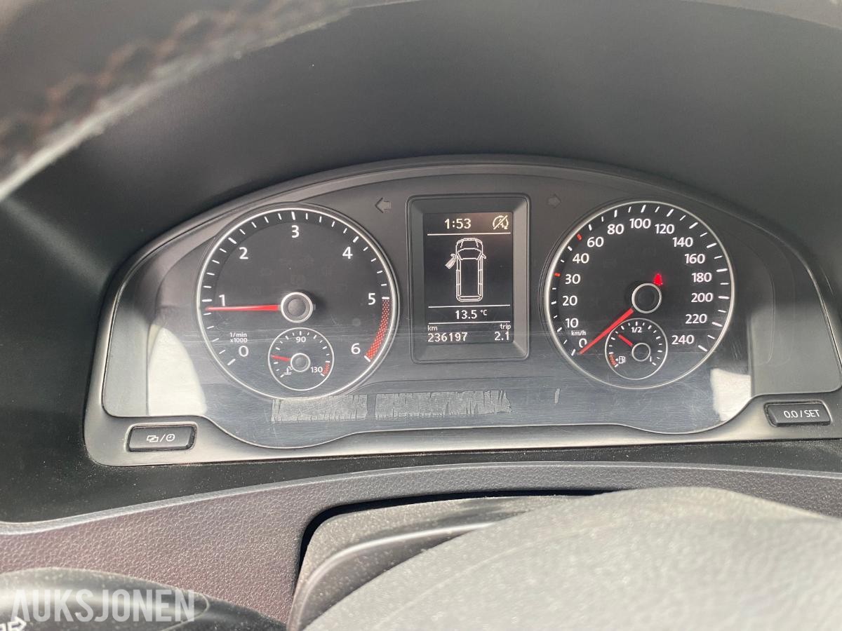 2015 Volkswagen Caravelle 2.0 TDI 114hk 8-Seter, EU ok 09.2027
