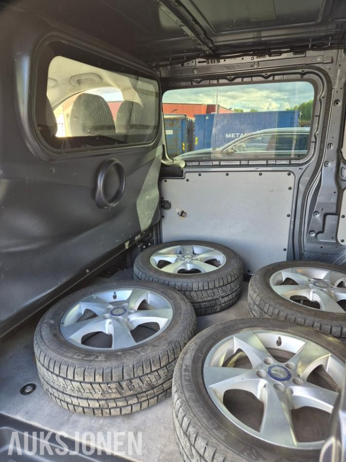 2019 Mercedes-Benz Vito V119 A2 4MATIC Automat, Ryggekamera, Kupevarmer
