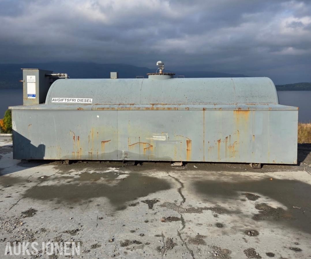 Diesel tank 10 000 liter med pumpe
