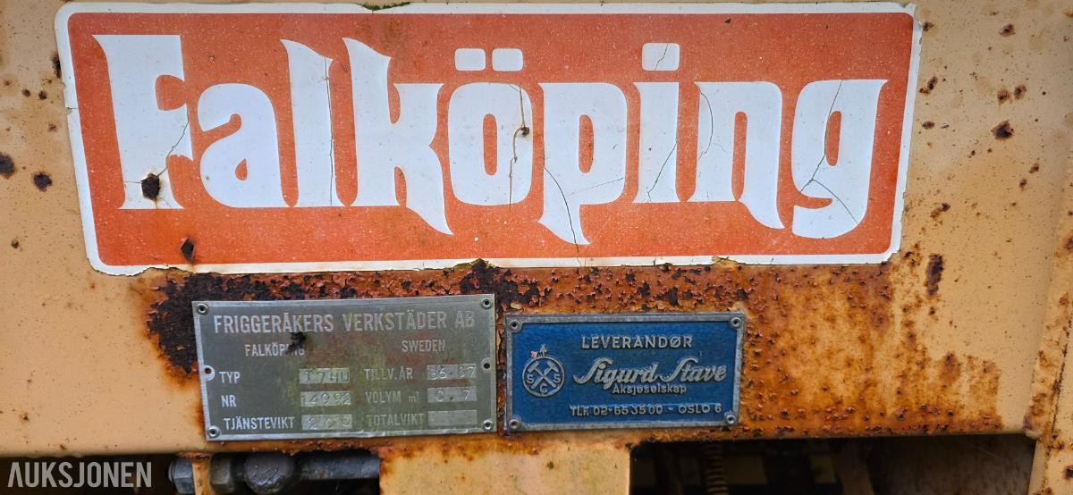1986 Falköping T7HU Sandspreder vogn. Rep. Objekt.