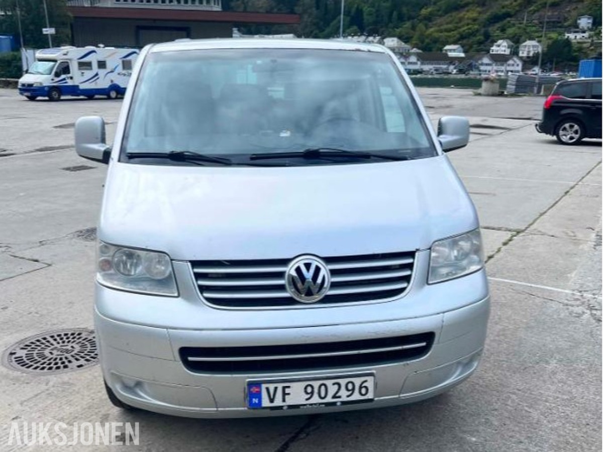2008 Volkswagen Transporter 1.9 Diesel, S+V dekk – 8 seter