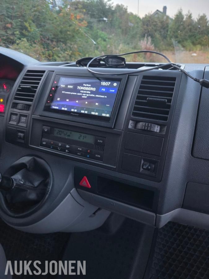 2008 Volkswagen Transporter 1.9 Diesel, S+V dekk – 8 seter