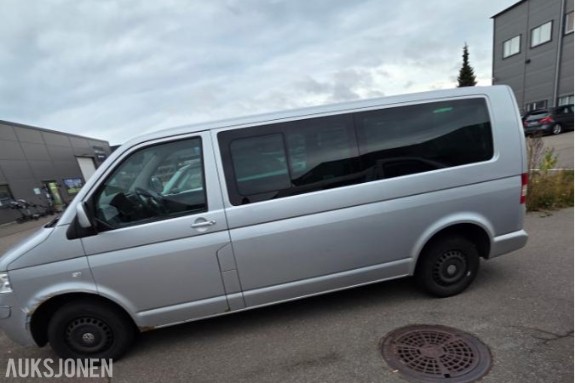2008 Volkswagen Transporter 1.9 Diesel, S+V dekk – 8 seter