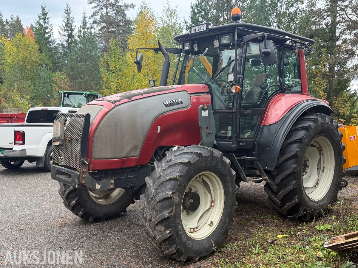 2006 Valtra M130 - TwinTrack - Frontlaster - EU-godkjent