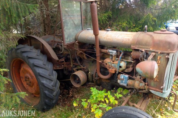 1948 Fordson E27N veteran traktor - rep objekt