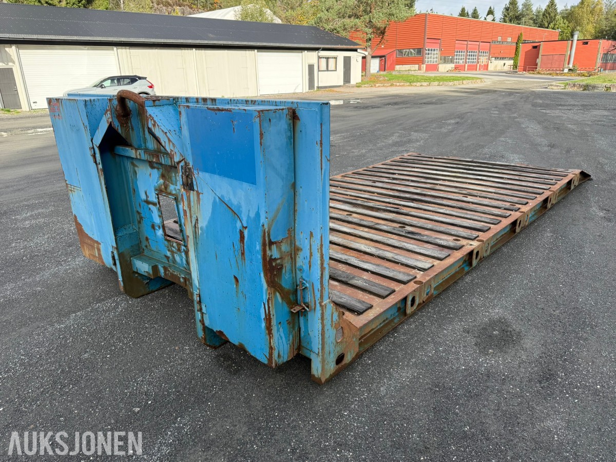 6 METER KROKFLAK / MASKINFLAK MED SKRÅ KJØRERAMPE 