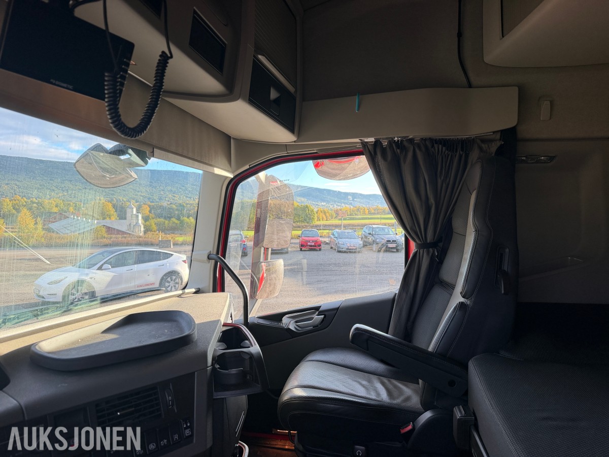 2018 Volvo FH 540 asfalt bil med henger - EU-godkjent