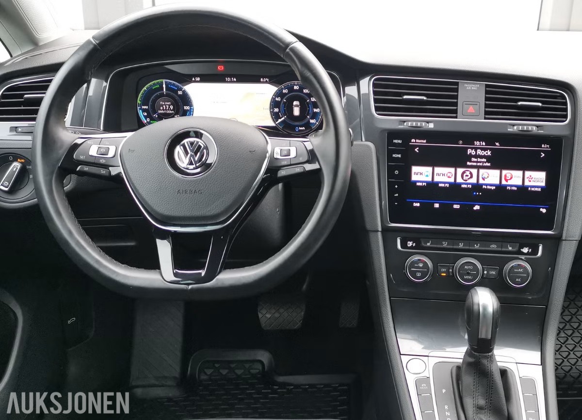 2020 Volkswagen Skinn, Activ info, Keyless, 300km ++