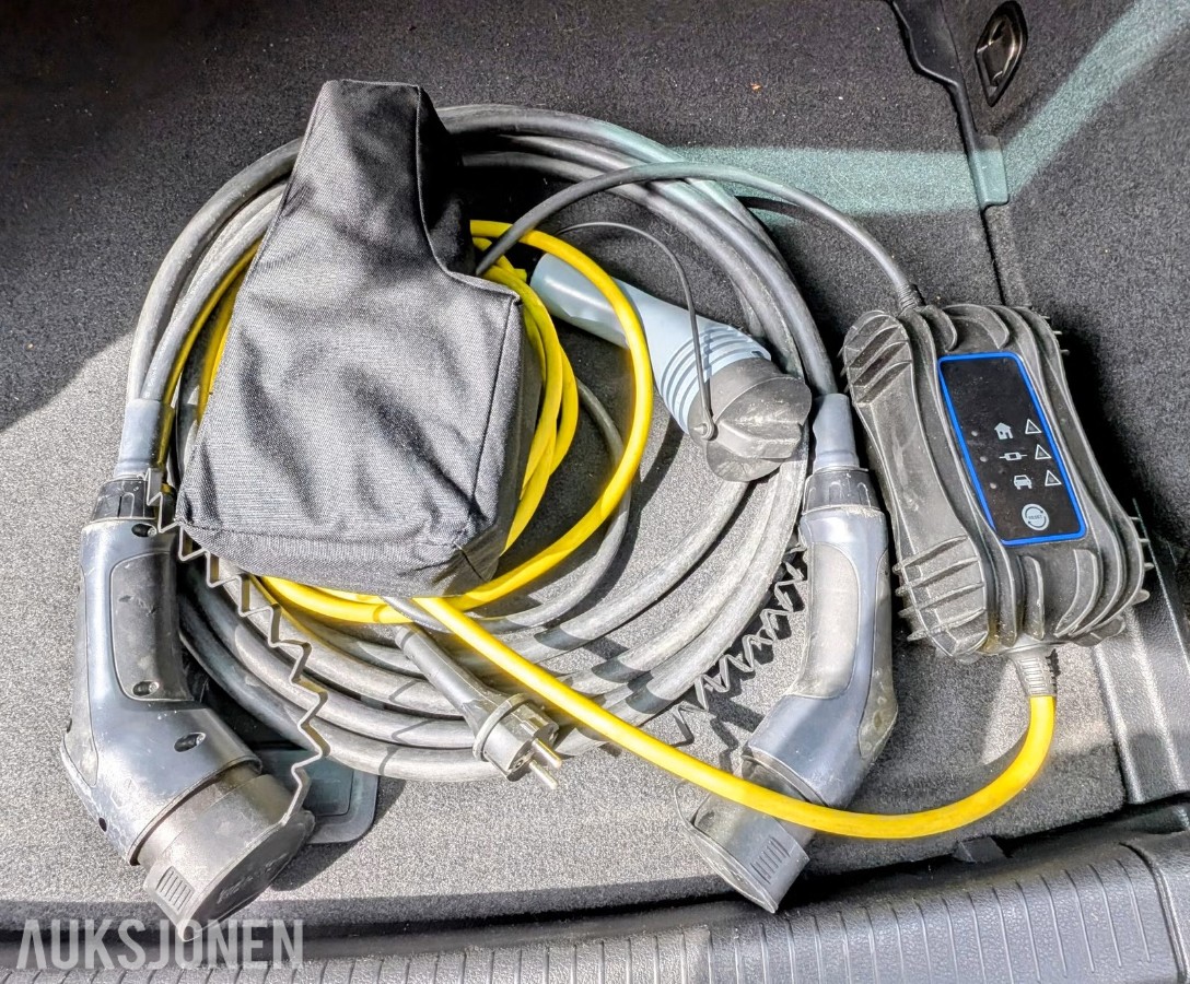 2020 Volkswagen Skinn, Activ info, Keyless, 300km ++