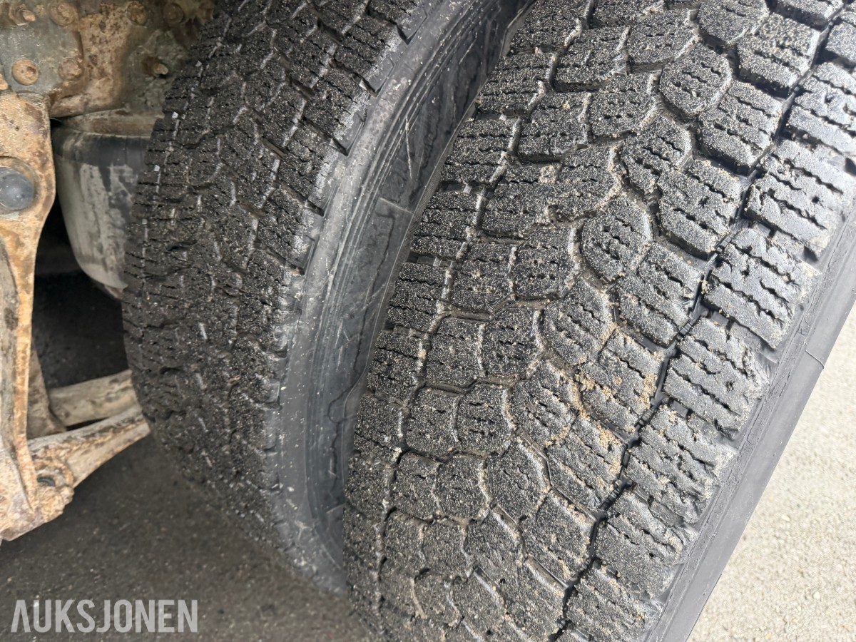 2013 Volvo FH16 6x4 tippbil med Zetterbergs tippkasse