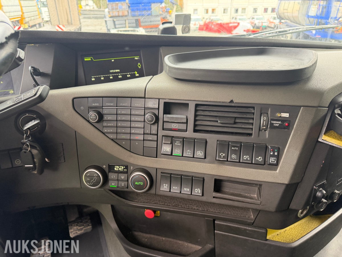 2013 Volvo FH16 6x4 tippbil med Zetterbergs tippkasse