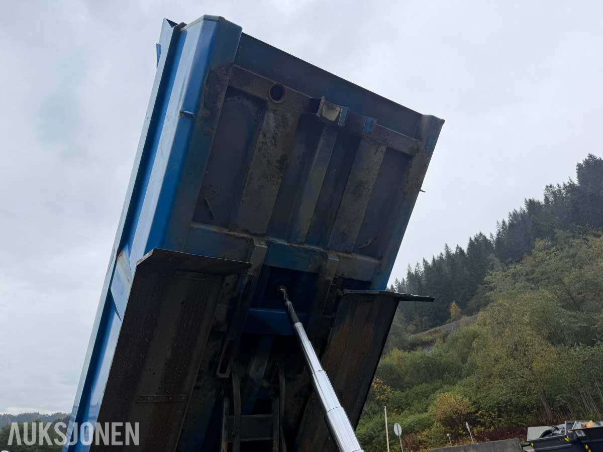 2013 Volvo FH16 6x4 tippbil med Zetterbergs tippkasse