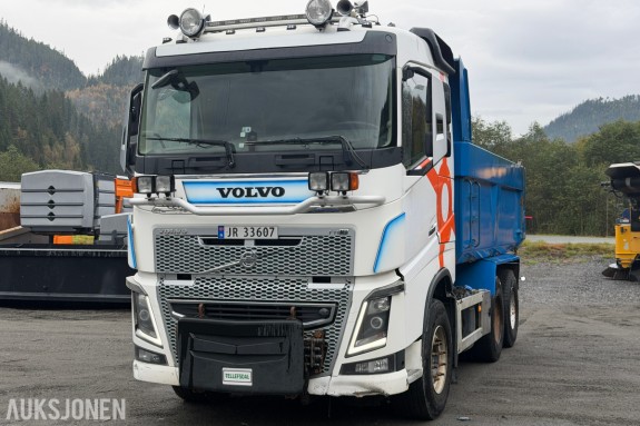 2013 Volvo FH16 6x4 tippbil med Zetterbergs tippkasse