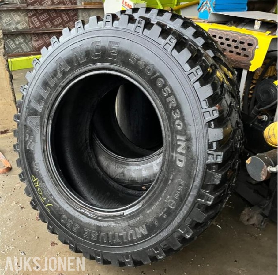 Dekk - Alliance multiuse, 540/65R30, 2 stk