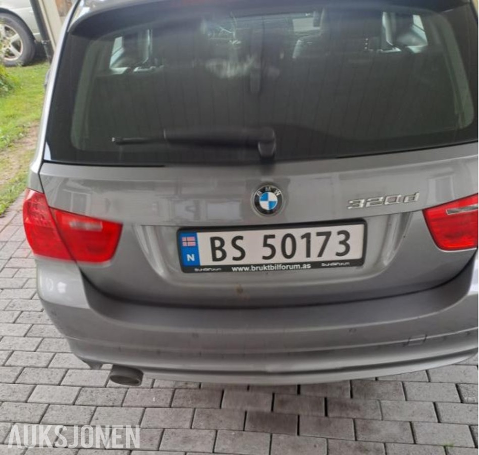 2012 BMW 320D XDRIVE 163HK AUTOMAT EU-OK 09.28