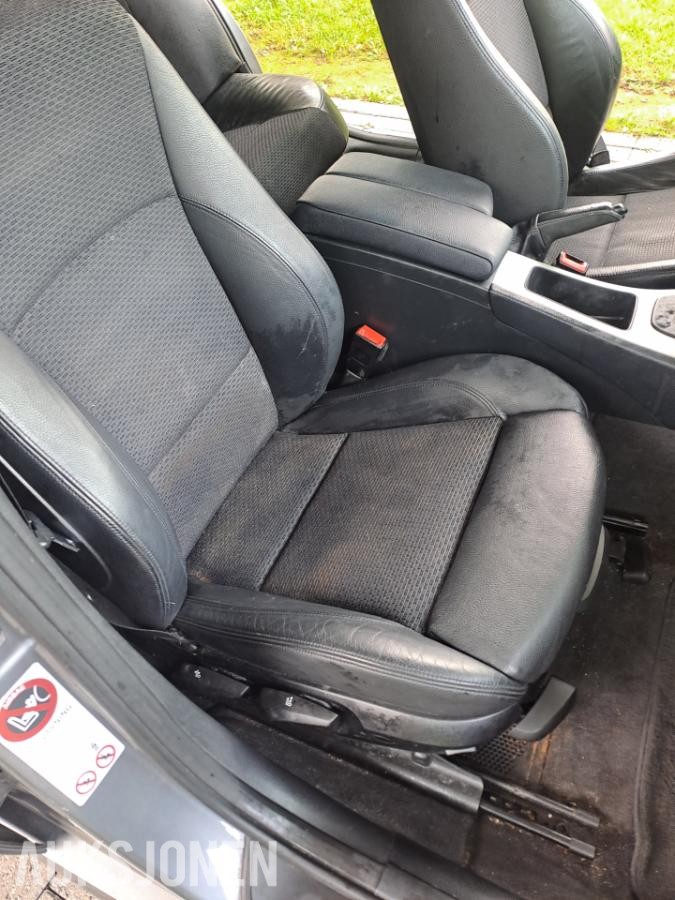 2012 BMW 320D XDRIVE 163HK AUTOMAT EU-OK 09.28
