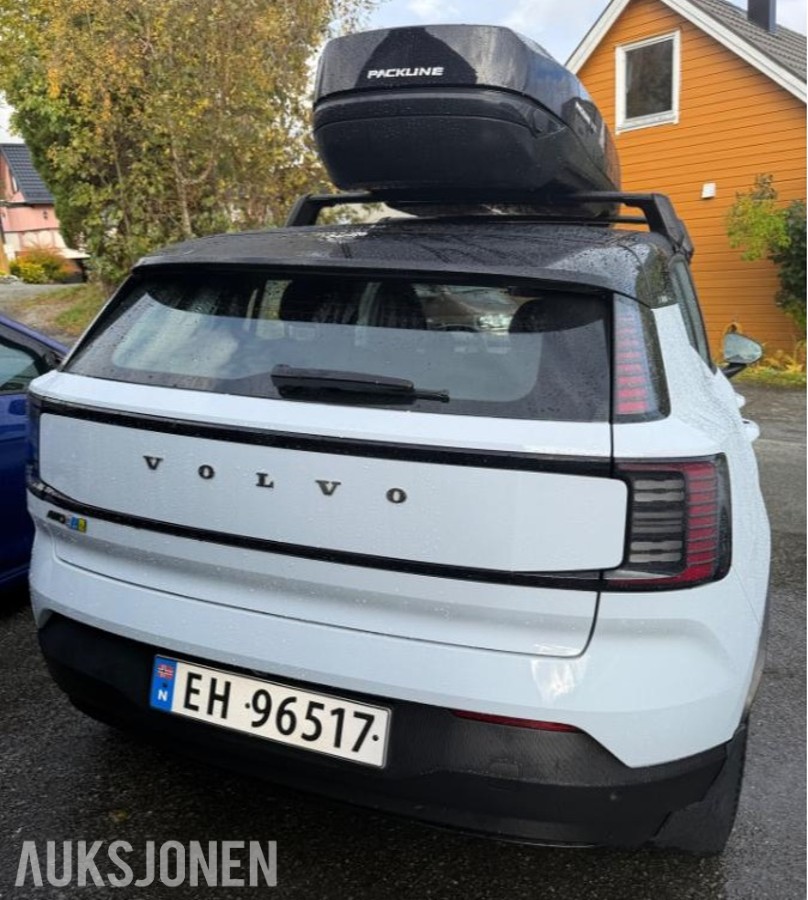 2025 Volvo EX30, 428hk Twin Performance AWD ACC, KAMERA, KUPEVARMER