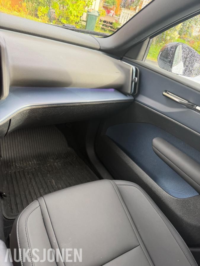 2025 Volvo EX30, 428hk Twin Performance AWD ACC, KAMERA, KUPEVARMER