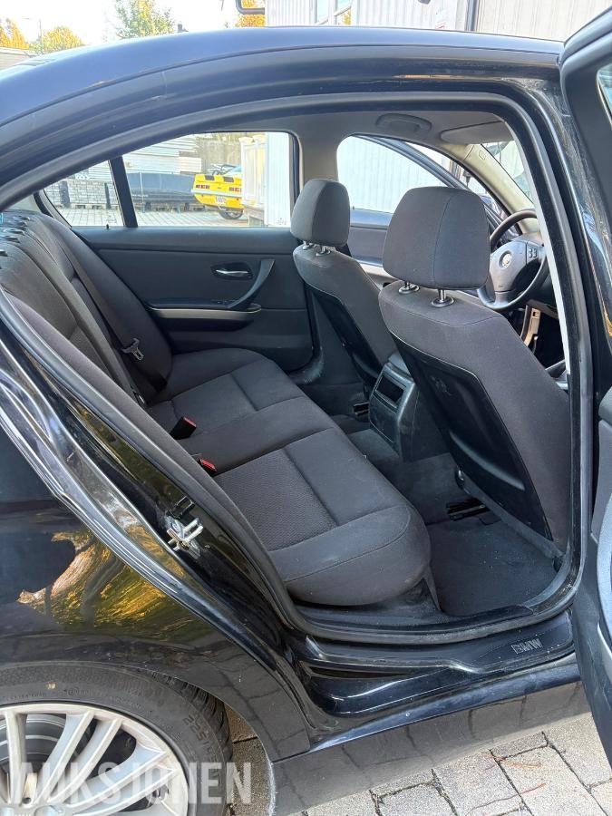 2005 BMW 318I 2.0 129HK NYLIG SERVICE EU-OK 03.28