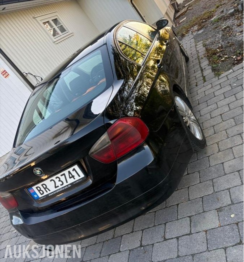 2005 BMW 318I 2.0 129HK NYLIG SERVICE EU-OK 03.28