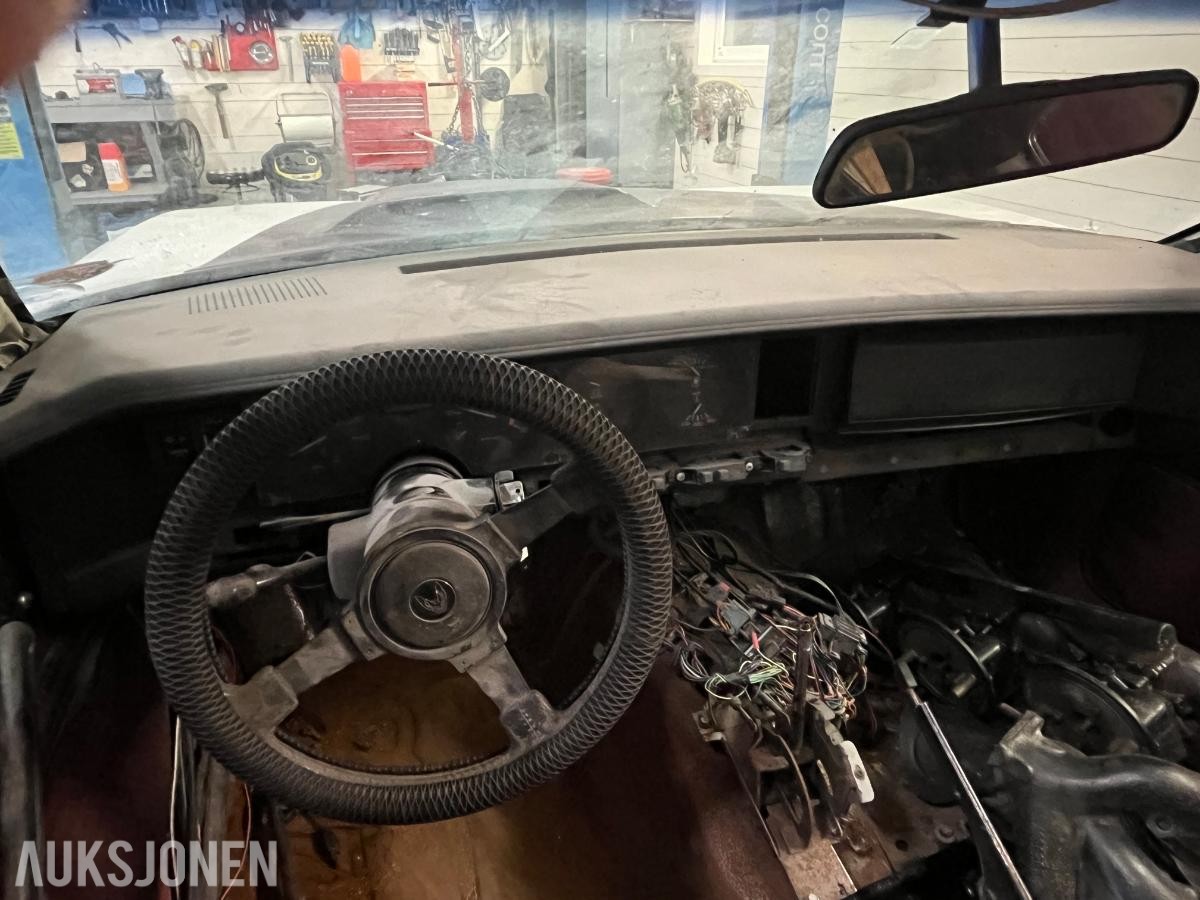 1982 PONTIAC TRANS AM REP.OBJEKT / PROSJEKTBIL UTEN MOTOR/GIR