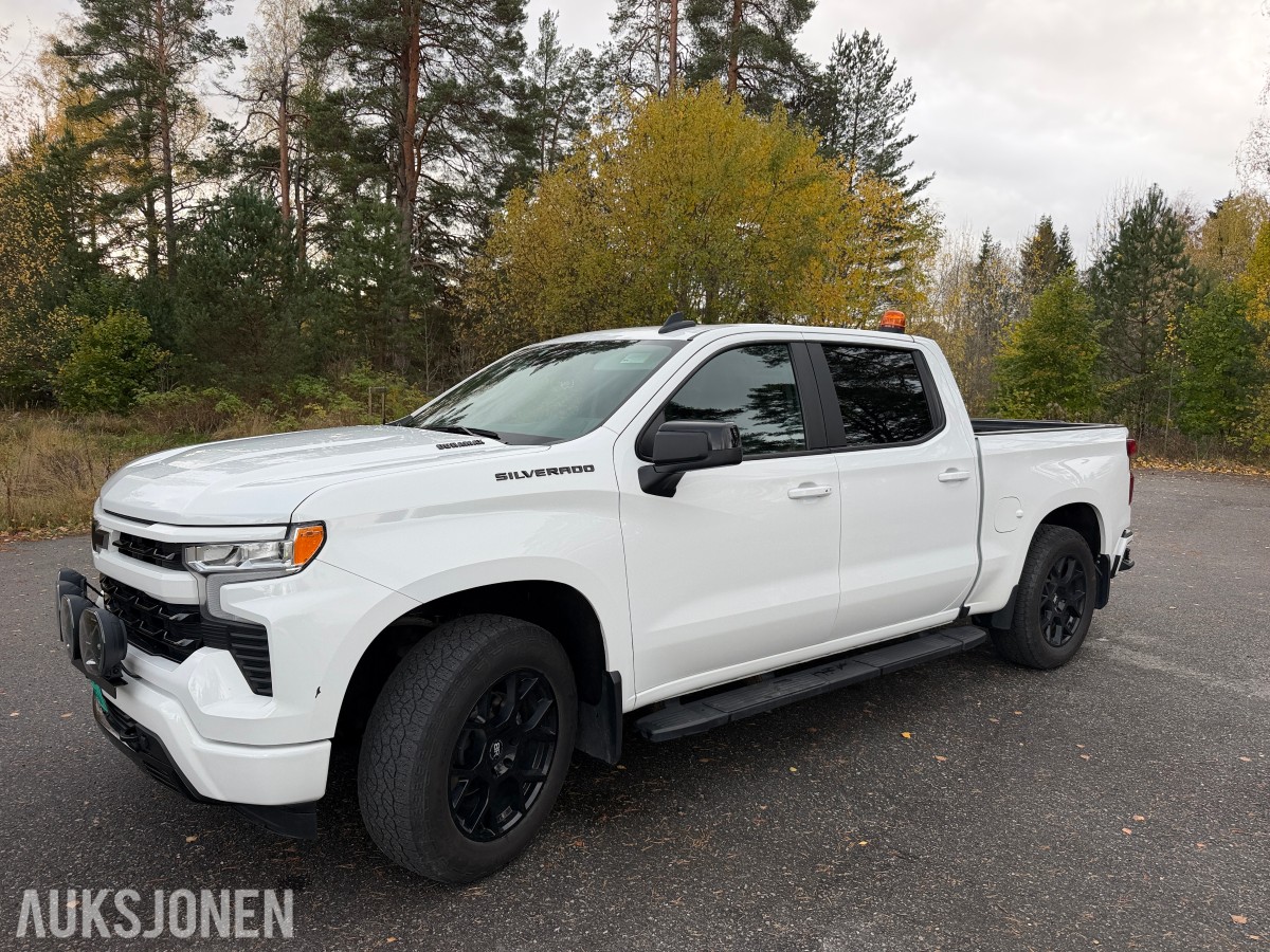 2024 Chevrolet Silverado, 3,0D 309hk 4WD / 49369km / H.feste / Ekstra lys / Pen!