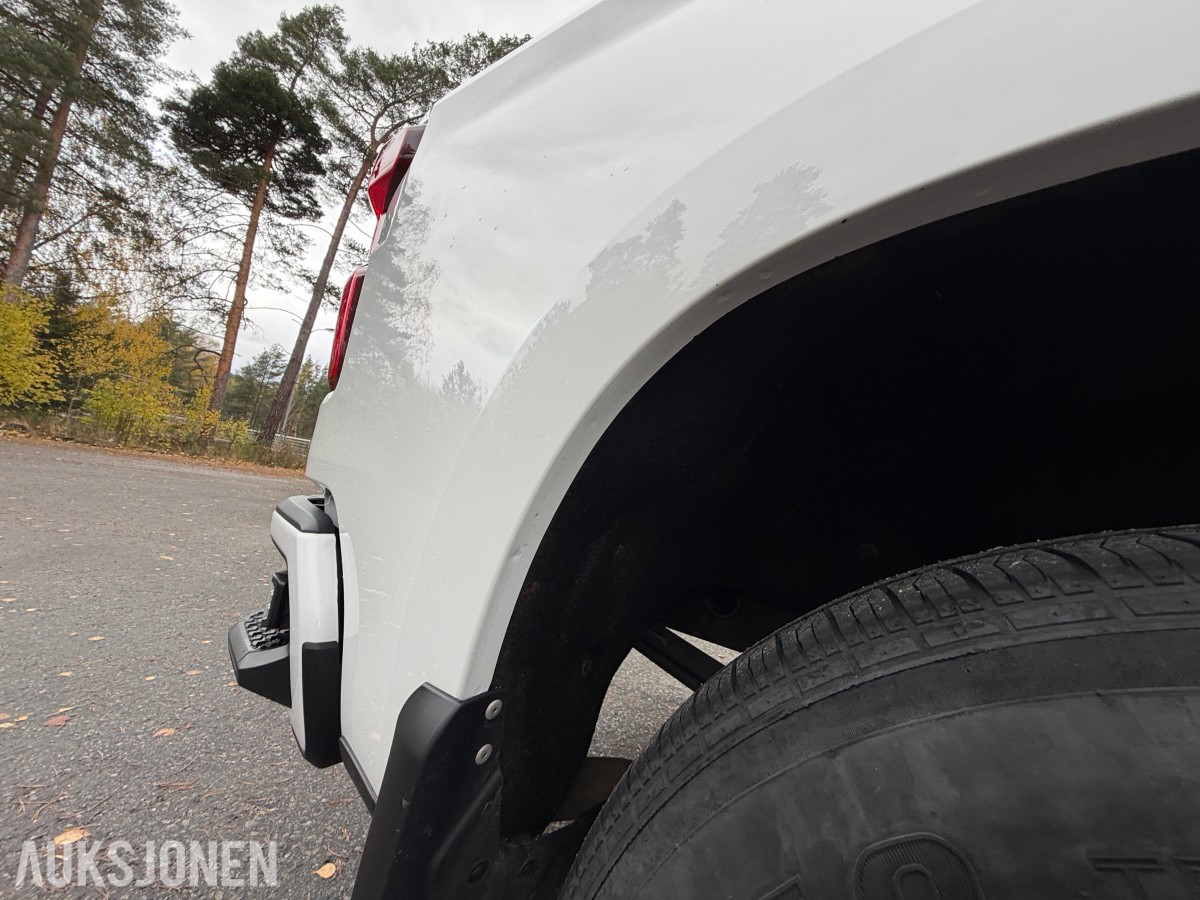 2024 Chevrolet Silverado, 3,0D 309hk 4WD / 49369km / H.feste / Ekstra lys / Pen!