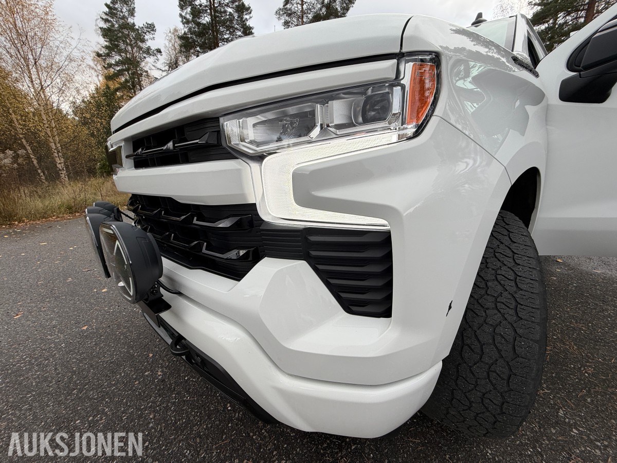 2024 Chevrolet Silverado, 3,0D 309hk 4WD / 49369km / H.feste / Ekstra lys / Pen!