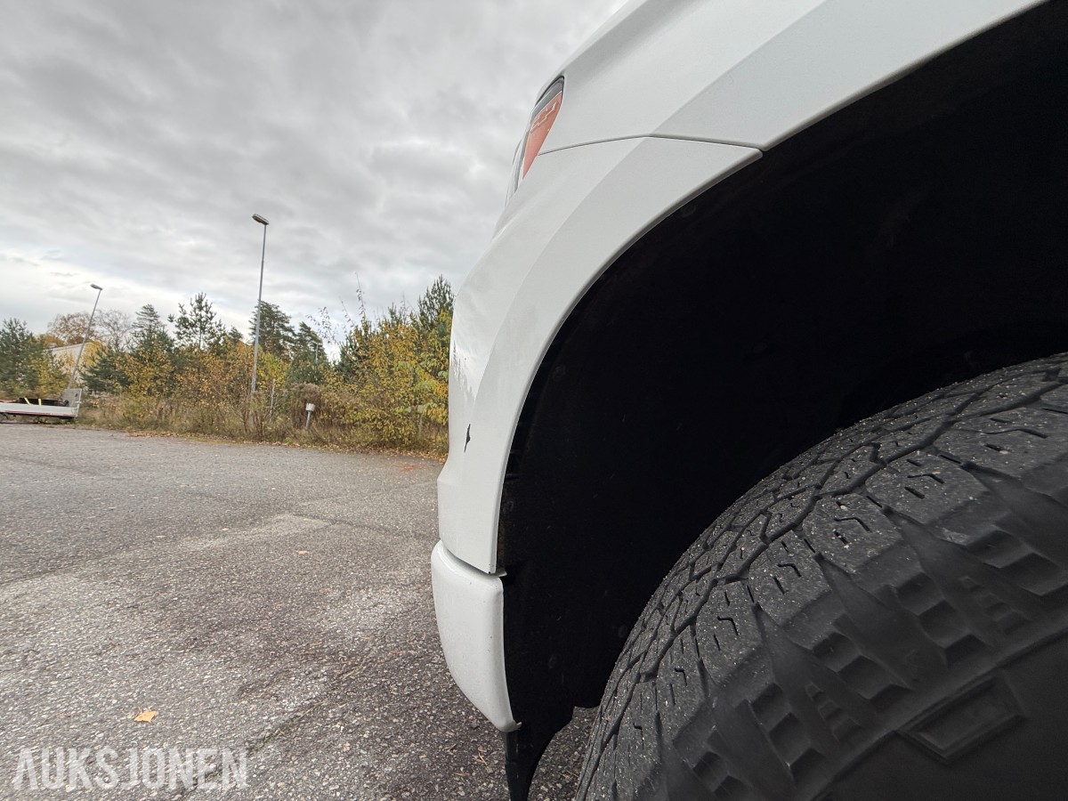 2024 Chevrolet Silverado, 3,0D 309hk 4WD / 49369km / H.feste / Ekstra lys / Pen!
