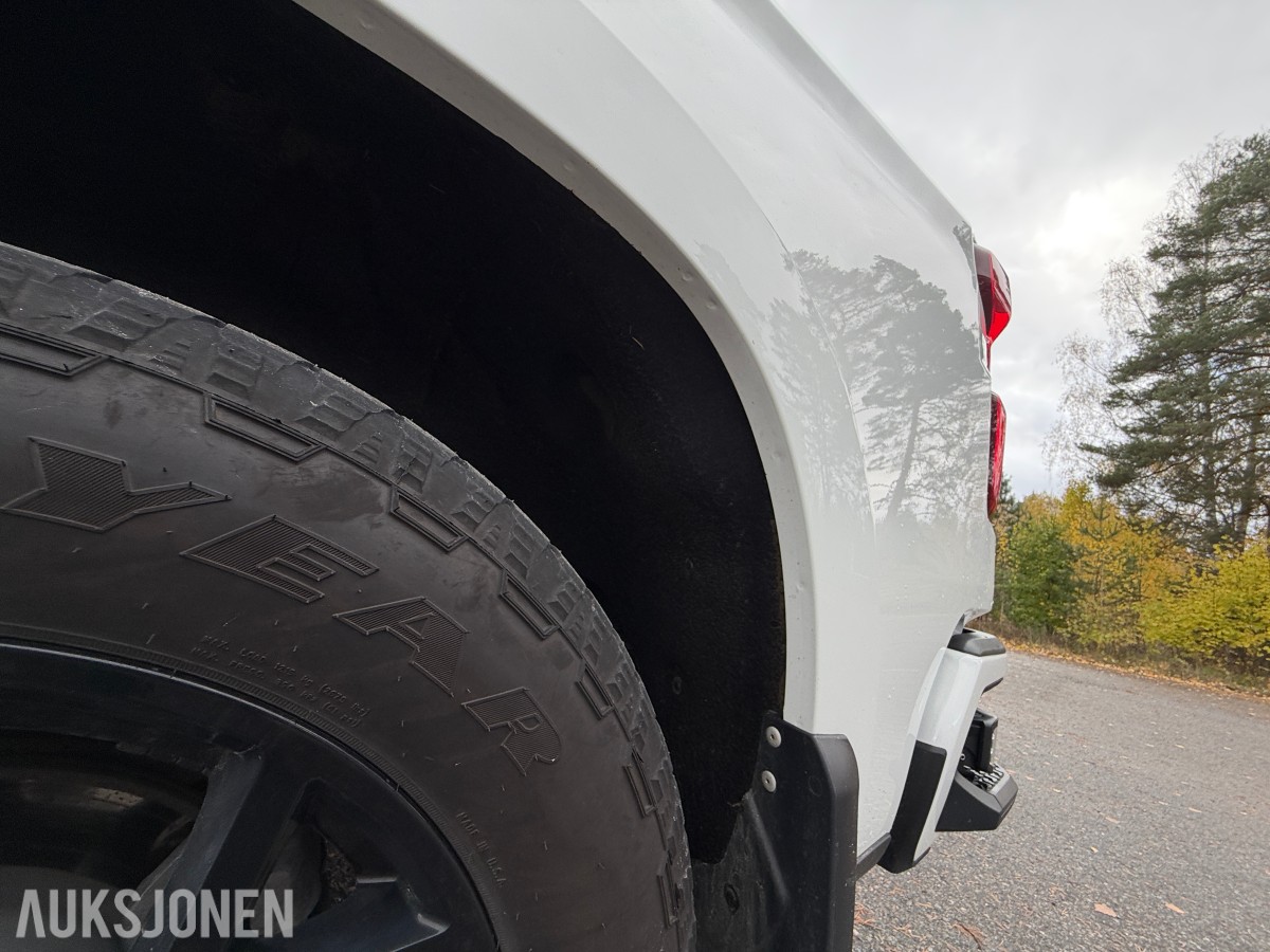 2024 Chevrolet Silverado, 3,0D 309hk 4WD / 49369km / H.feste / Ekstra lys / Pen!