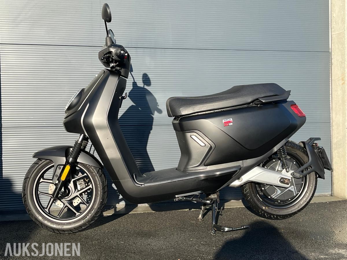 2022 NIU MQi GT Evo