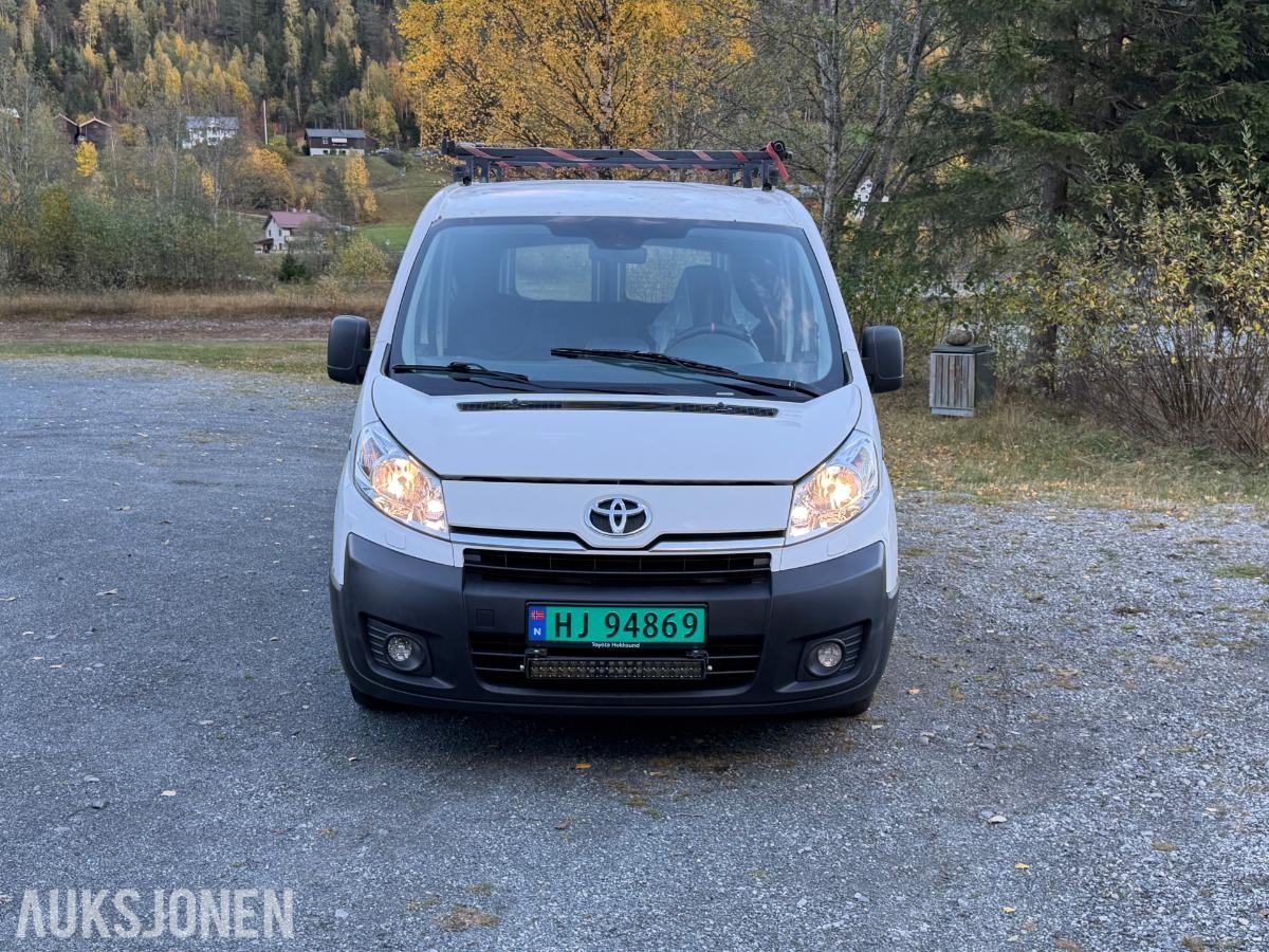 2014 Toyota ProAce 2.0 Diesel 128hk Hengerfeste, S+V dekk