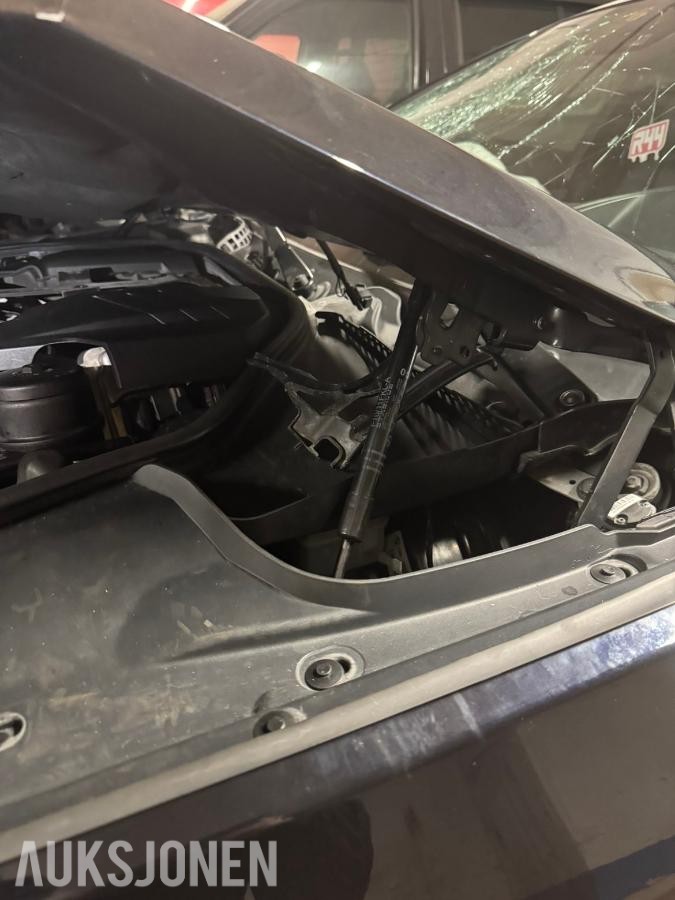 2012 BMW M5 4.4 560hk reparasjonsobjekt  150000km
