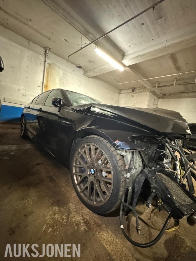 2012 BMW M5 4.4 560hk reparasjonsobjekt  150000km