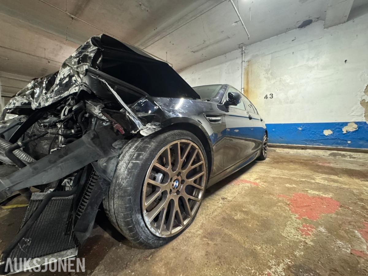 2012 BMW M5 4.4 560hk reparasjonsobjekt  150000km