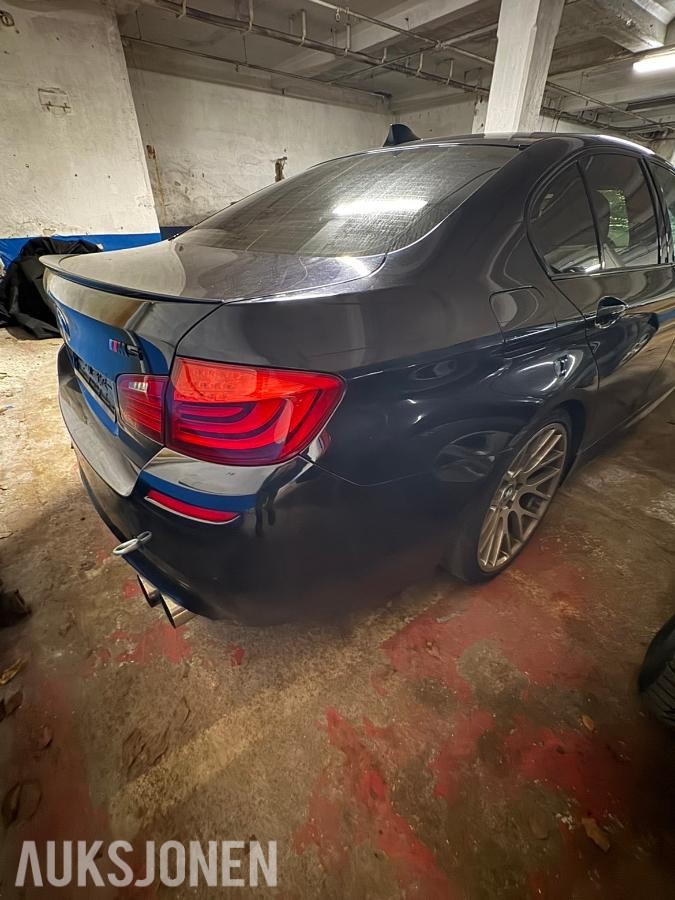 2012 BMW M5 4.4 560hk reparasjonsobjekt  150000km
