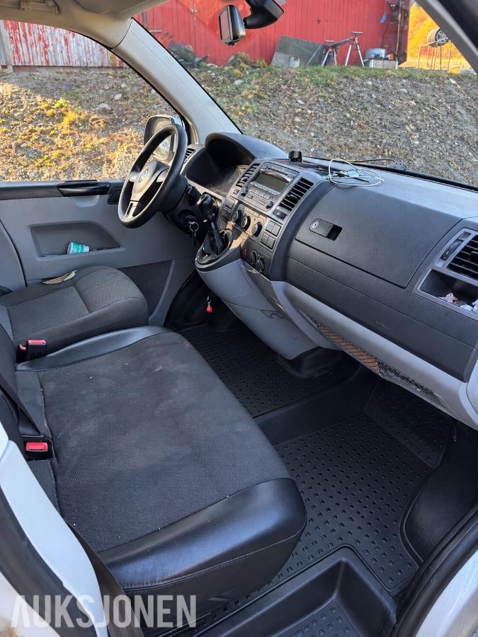 2013 Volkswagen Transporter 2.0 140hk  4MOTION hengerfeste skyvedører  