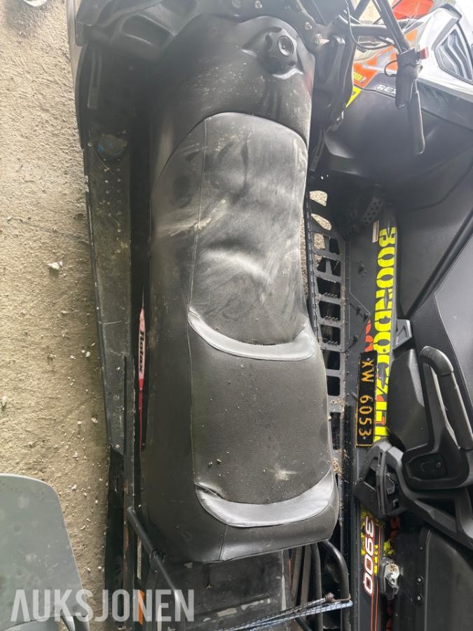 1999 Lynx Forest Fox S - Snøscooter