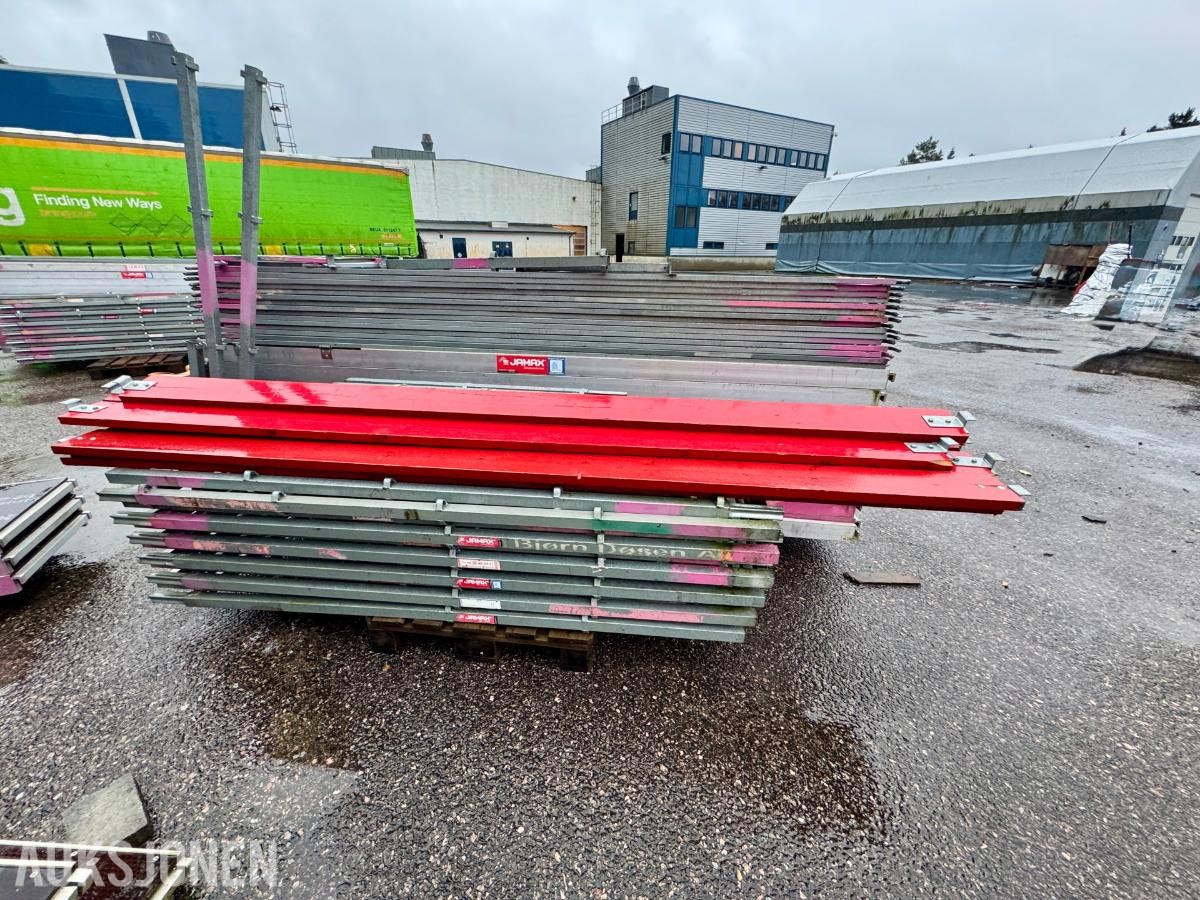 Jamax stillas – ca. 82,5 m² – komplett parti