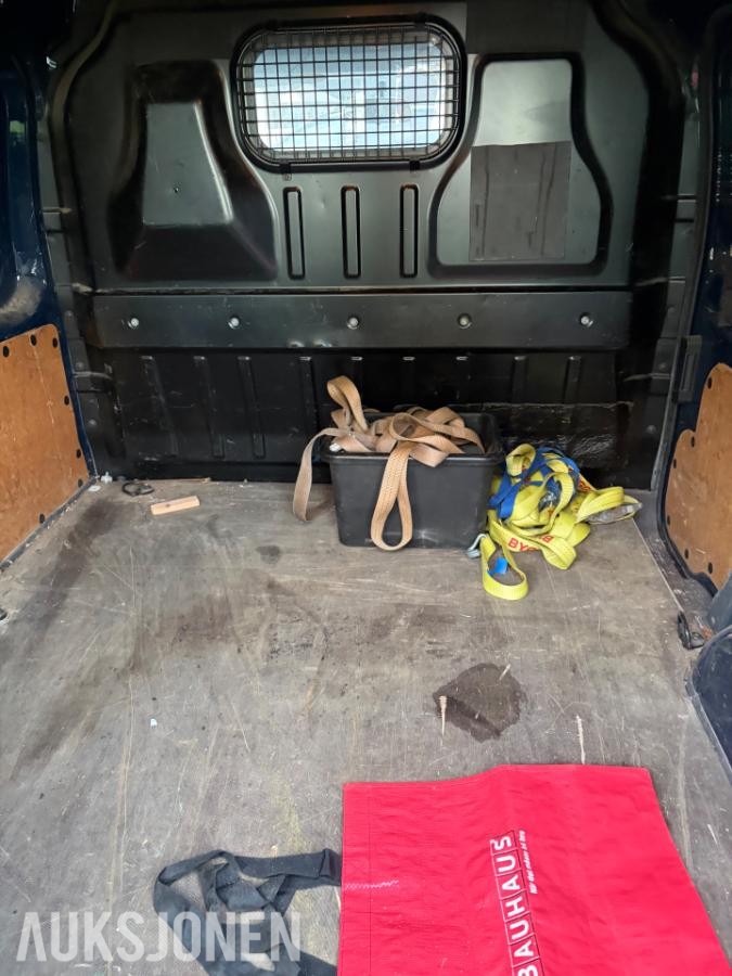 2011 FORD TRANSIT CONNECT 1.8 DIESEL 75HK 140500KM, EU-GODKJENT REP.OBJEKT