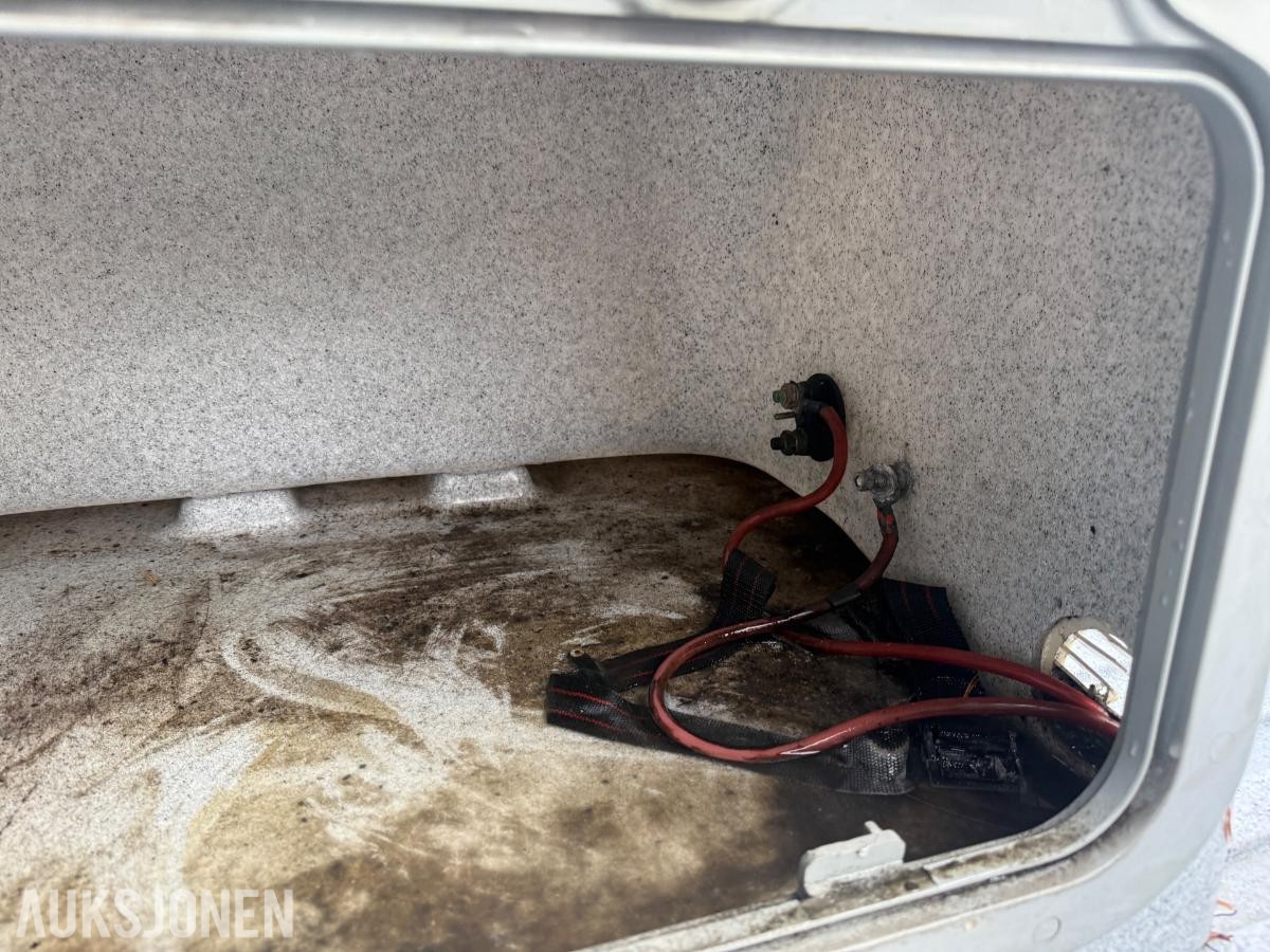 2007 AL 430 båt med registrert henger