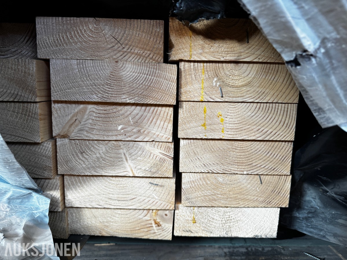 24 stk C24 Konstruksjonsvirke 48x148x8330 mm