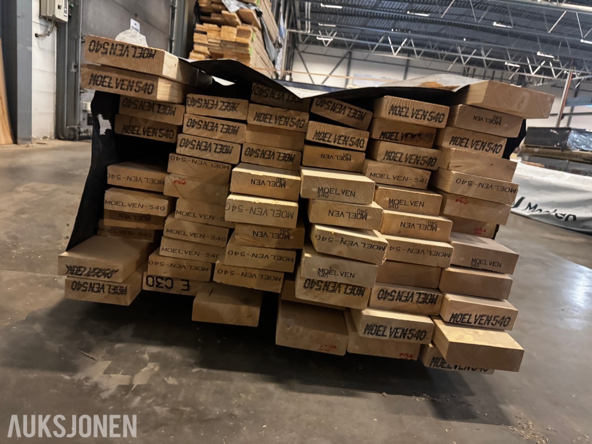 1 pakke konstruksjonsvirke 48x148 mm