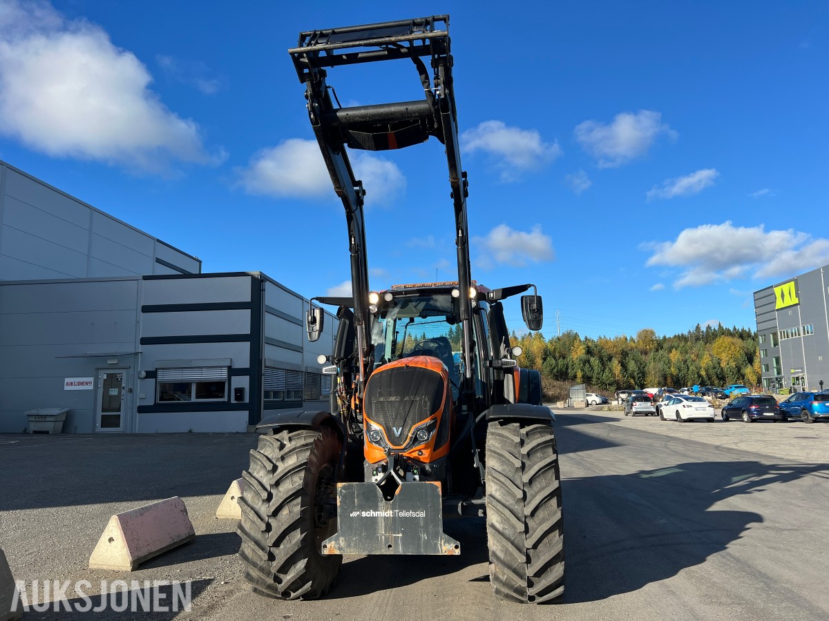 2025 Valtra N175D Direkt. Frontlaster, front hydraulikk,