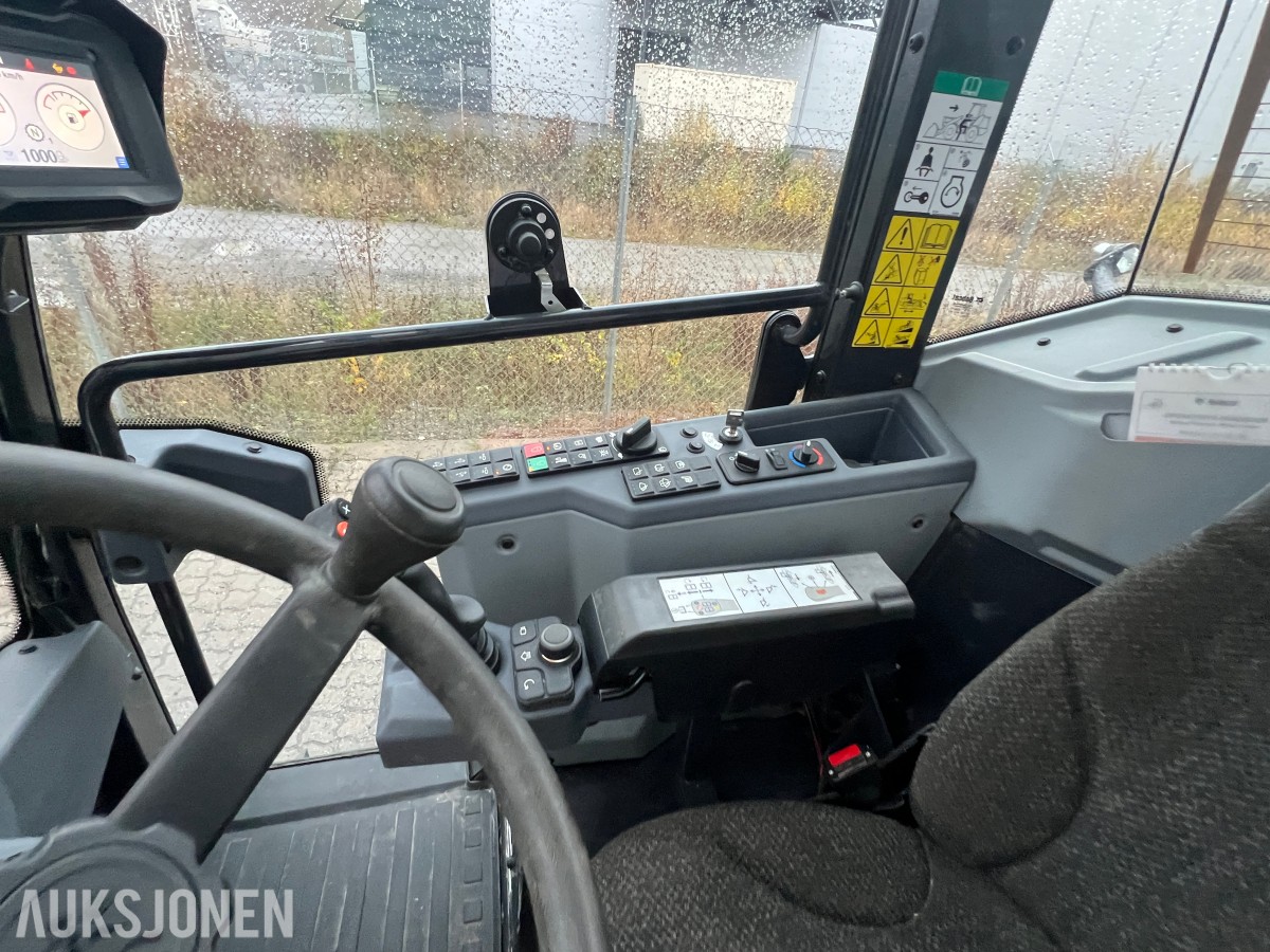 2024 Bobcat L95 hydrauliske gaffler, lite timer!