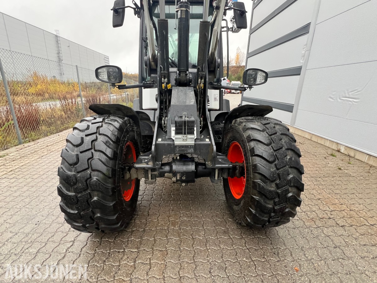 2024 Bobcat L95 hydrauliske gaffler, lite timer!